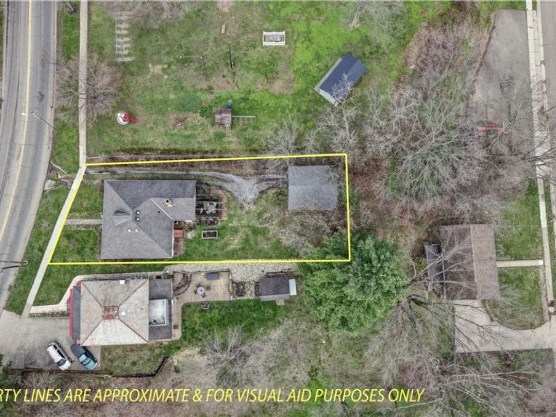 439 S Clay Street, Millersburg, OH 44654 Photo 34