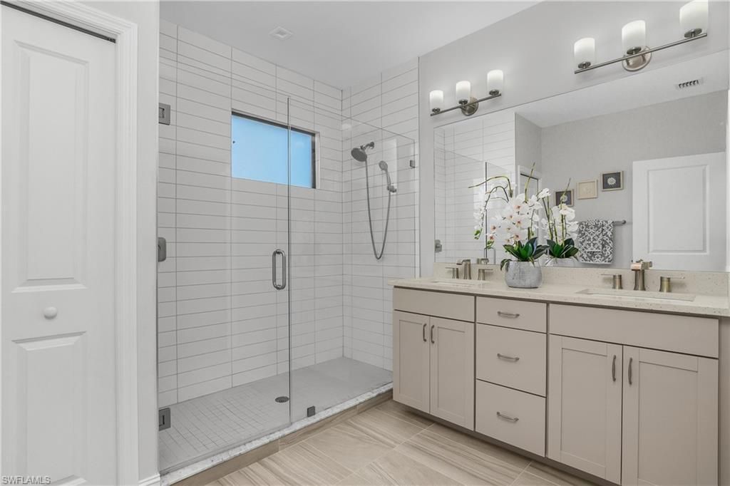 7588 Morgan Way , Naples, FL 34119 Photo