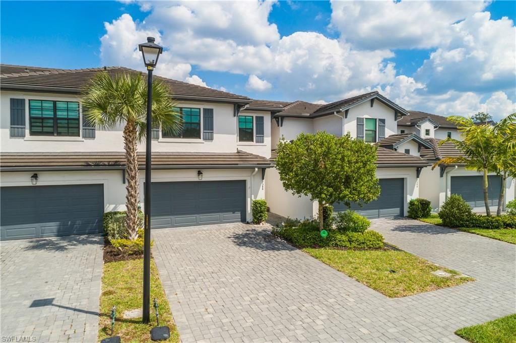 7588 Morgan Way , Naples, FL 34119 Photo