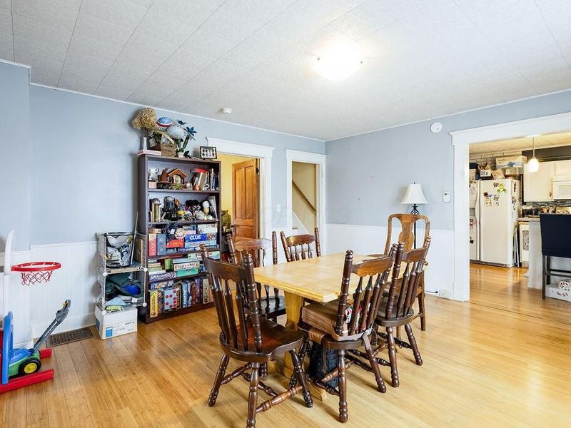 614 W Gambier Street, Mount Vernon, OH 43050 Photo 12