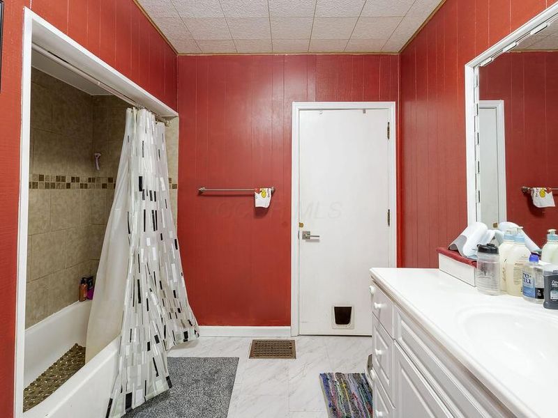 614 W Gambier Street, Mount Vernon, OH 43050 Photo 17