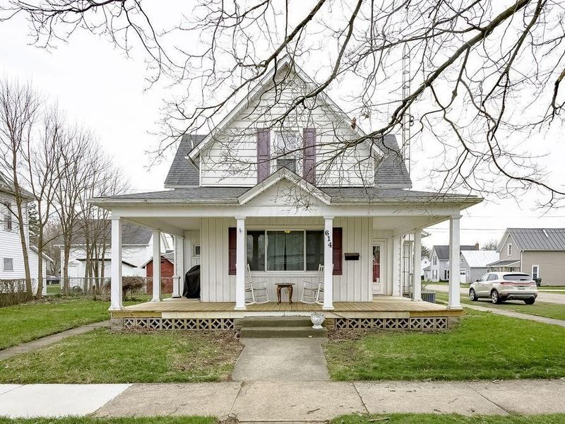 614 W Gambier Street, Mount Vernon, OH 43050 Photo 2