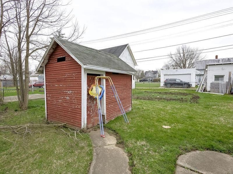 614 W Gambier Street, Mount Vernon, OH 43050 Photo 9