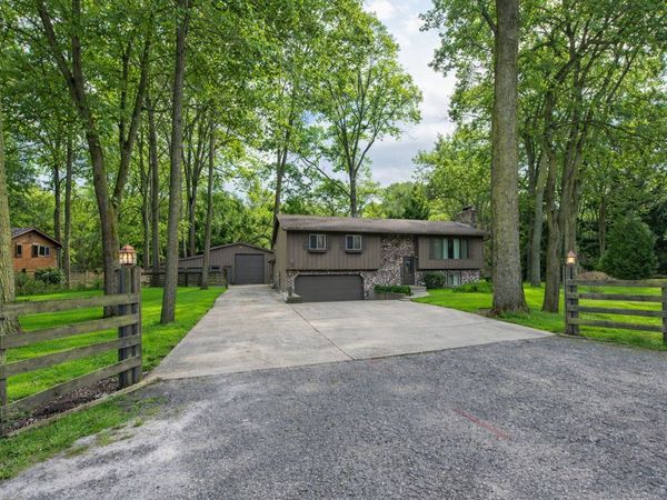 9743 W 16th Street, Zion, IL 60099