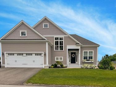 46 Rockwood Lane, Unit 46, Upton, MA 01568