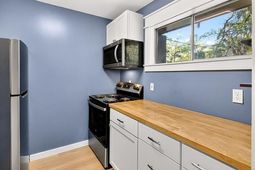 602 Chaplin Street photo 4