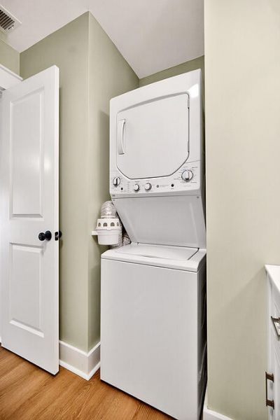 602 Chaplin Street Photo 7