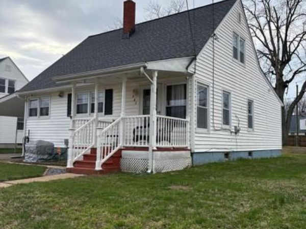 945 KINWAT AVENUE , ESSEX, MD 21221