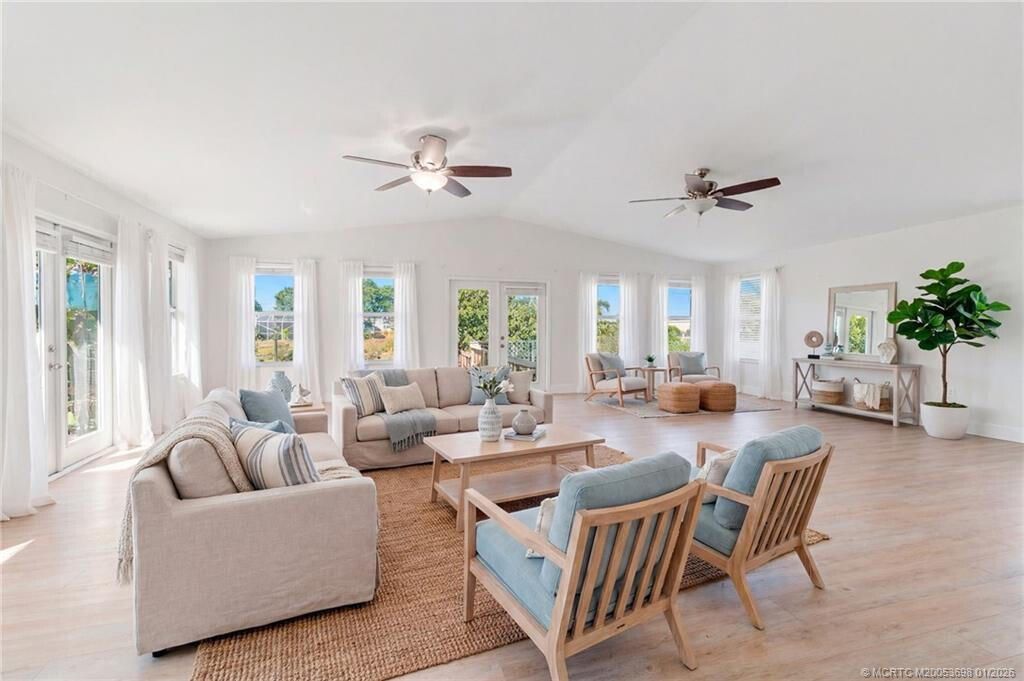 643 SE Harborview Drive, Port Saint Lucie, FL 34983 Photo