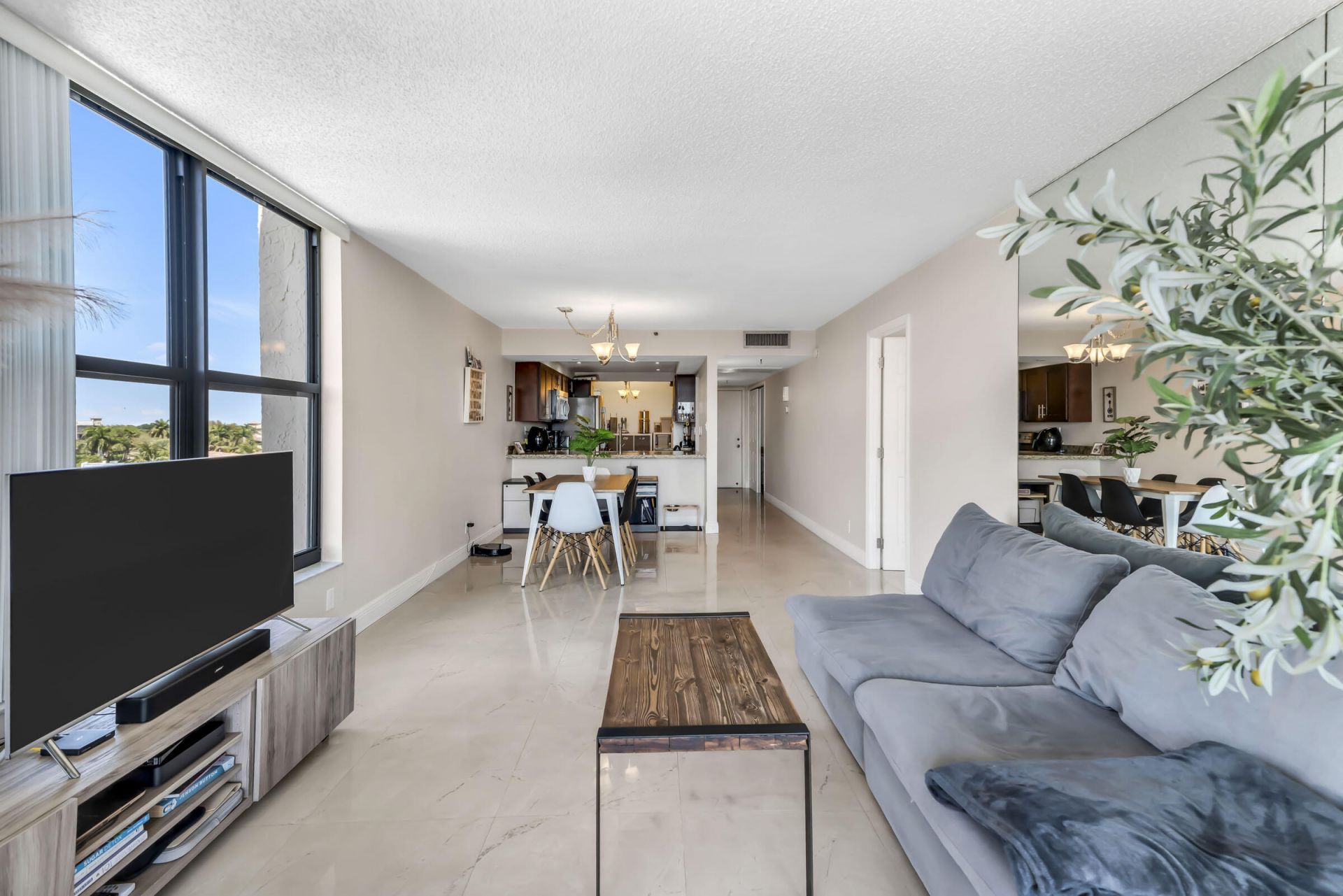 22 Royal Palm Way, Unit Ph606, Boca Raton, FL 33432 Photo