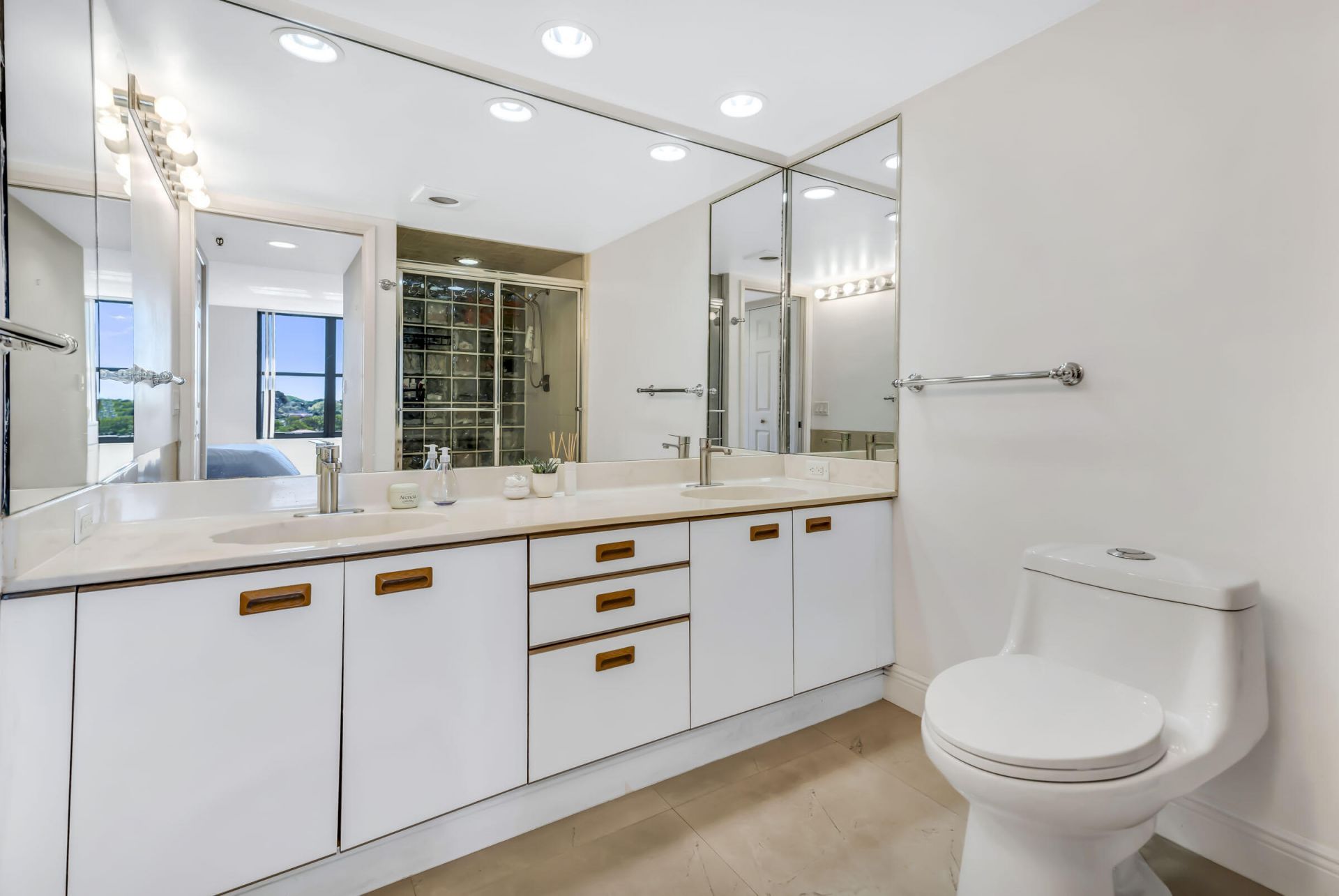 22 Royal Palm Way, Unit Ph606, Boca Raton, FL 33432 Photo