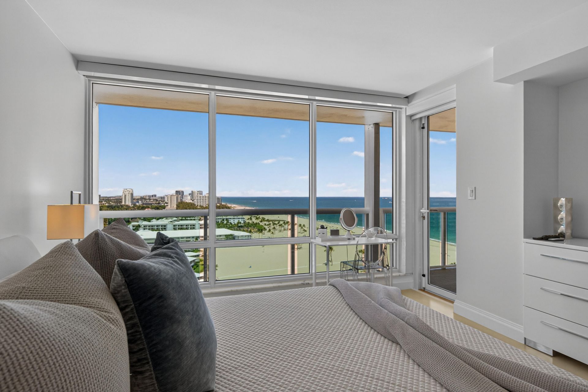 2100 S Ocean Lane, Unit 1712, Fort Lauderdale, FL 33316 Photo