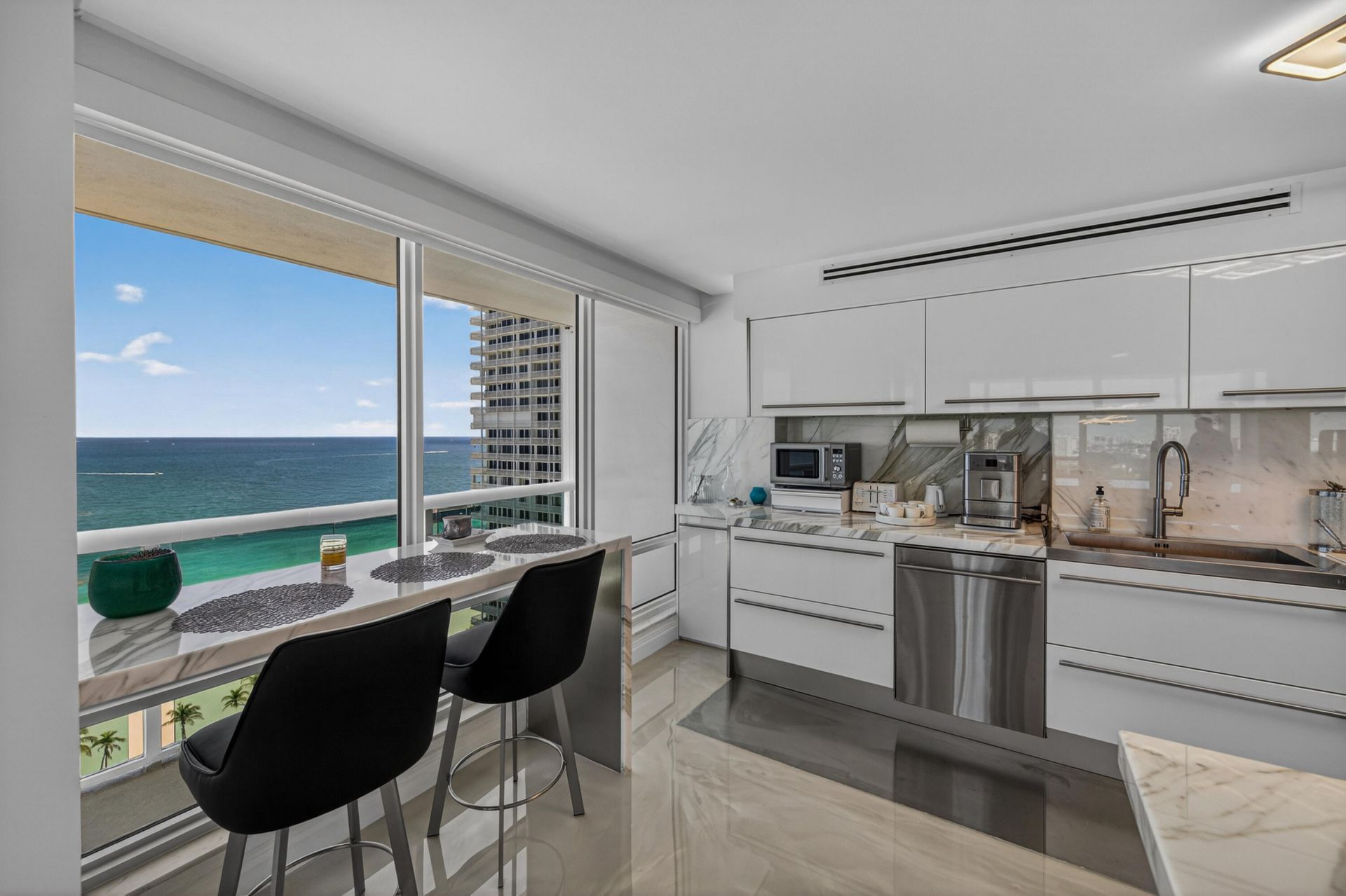 2100 S Ocean Lane, Unit 1712, Fort Lauderdale, FL 33316 Photo