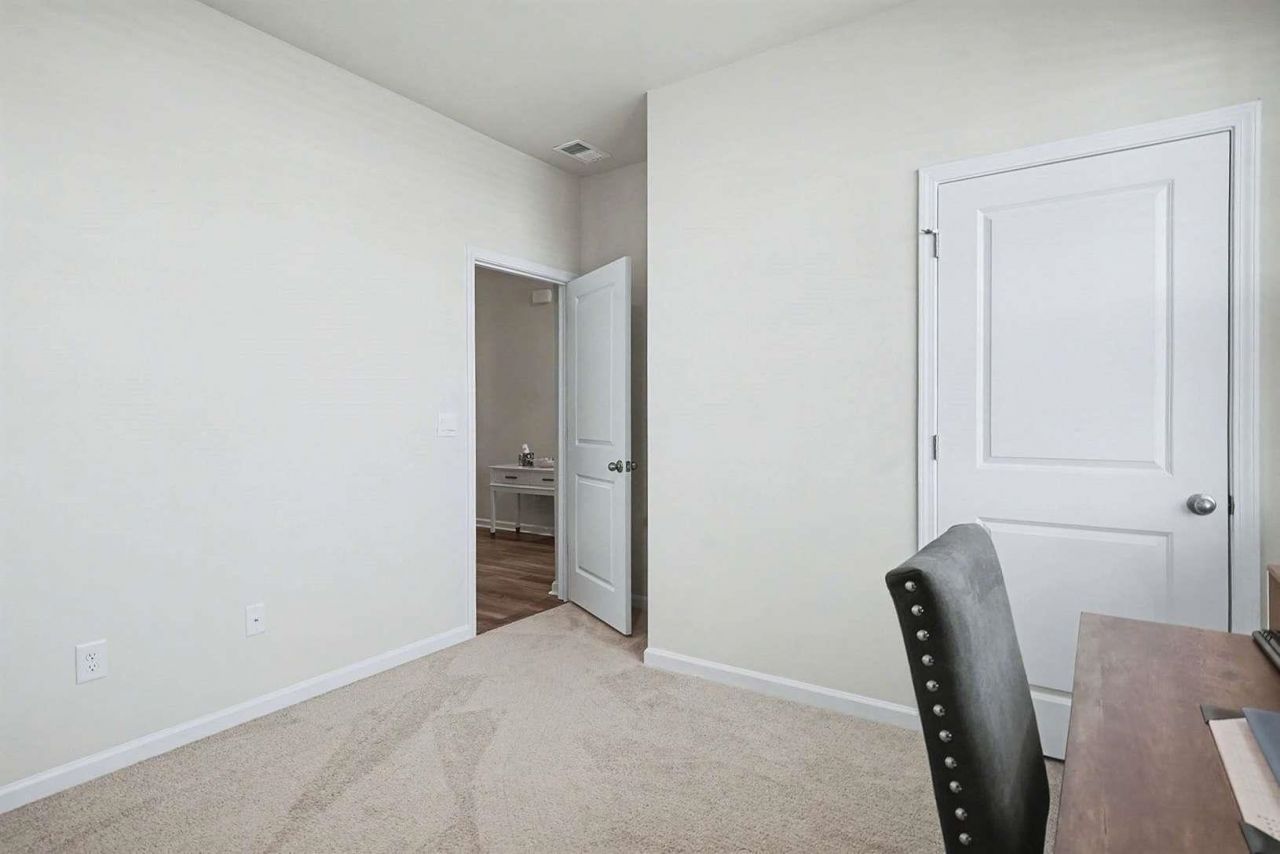 8093 Bear Claw Way Photo 21