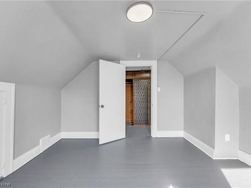 516 Whitney Avenue, Akron, OH 44306 Photo 21