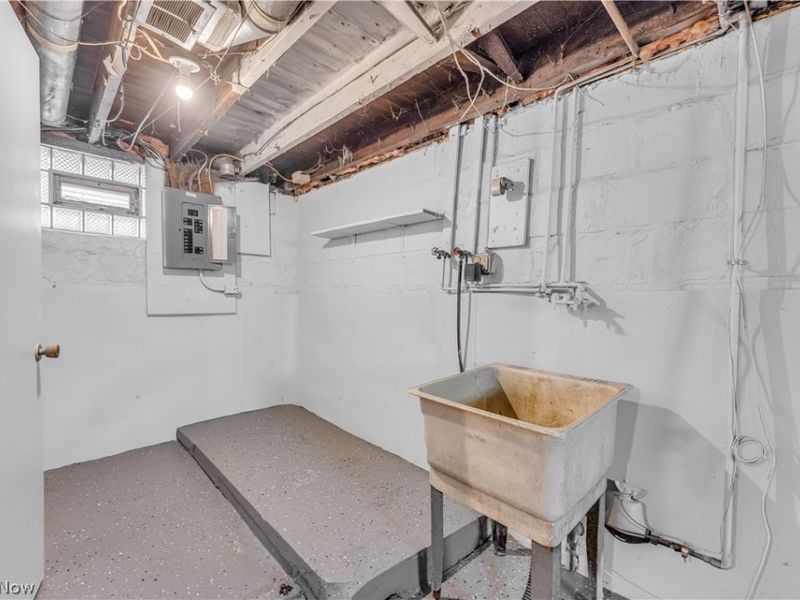 516 Whitney Avenue, Akron, OH 44306 Photo 31