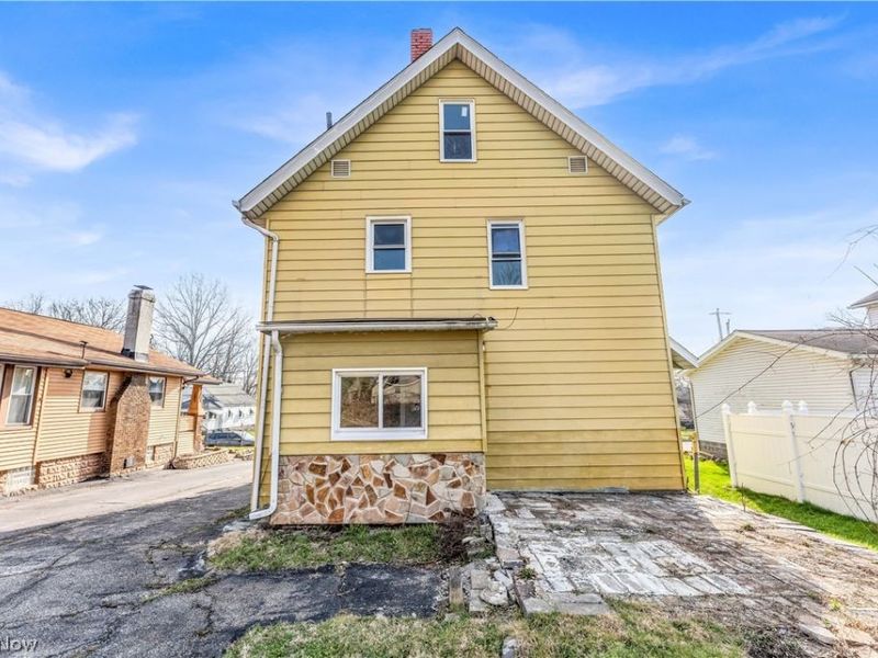 516 Whitney Avenue, Akron, OH 44306 Photo 32