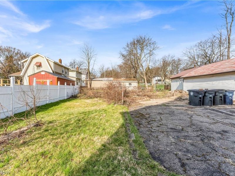 516 Whitney Avenue, Akron, OH 44306 Photo 33