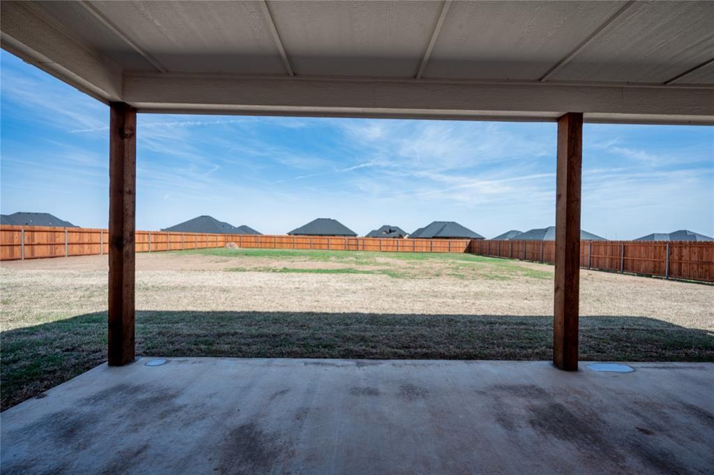 5488 NE Minnow Lane, Elgin, OK 73538 Main Photo