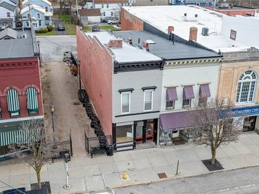 36 Main Street, Le Roy, NY 14482