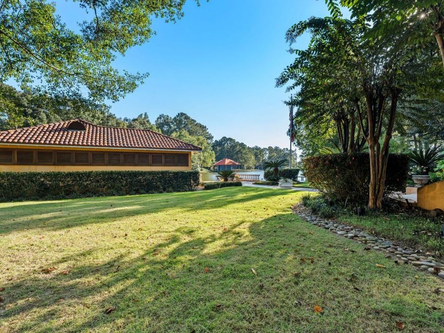 Property Image 121