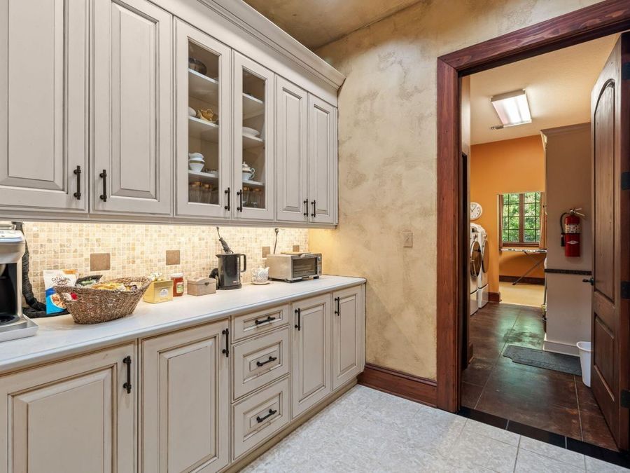 Property Image 87
