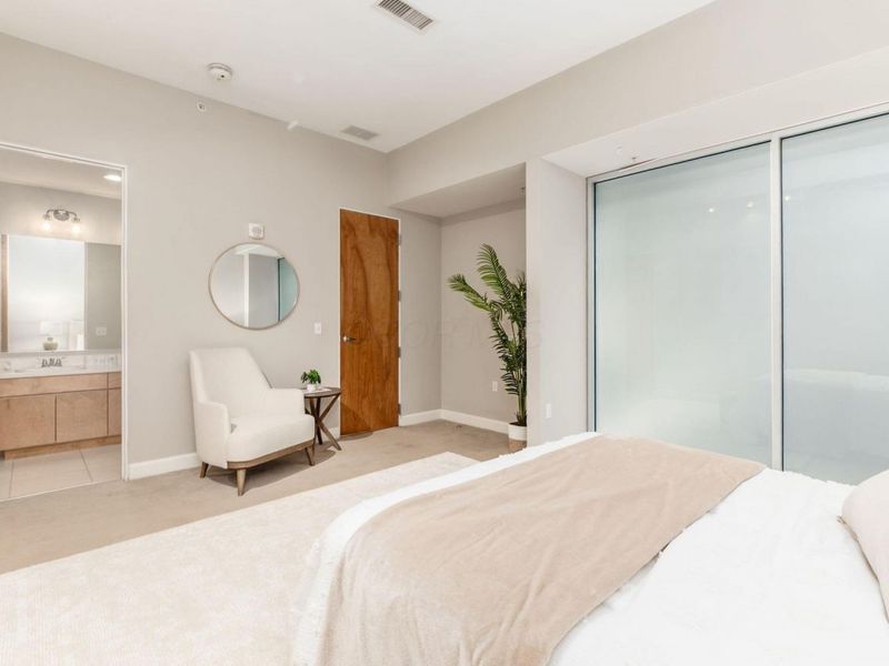 106 N High Street, Unit 302, Columbus, OH 43215 Photo 24