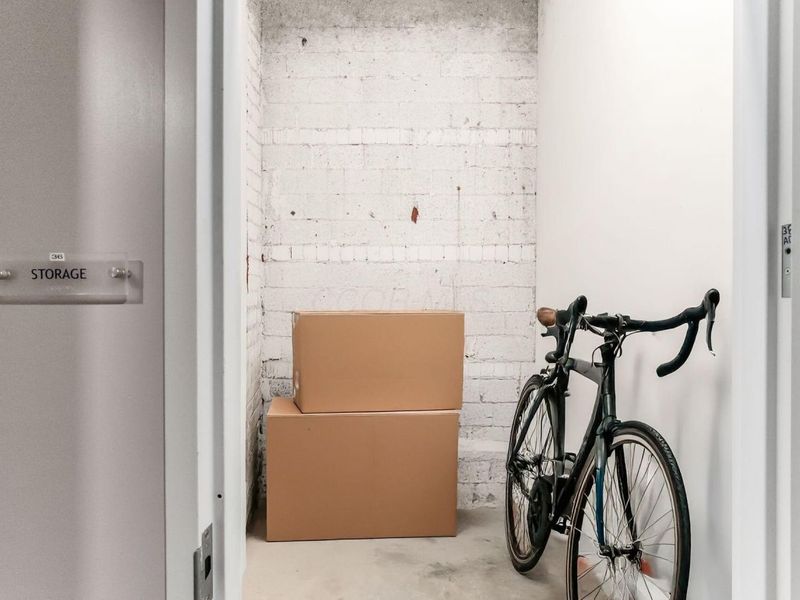 106 N High Street, Unit 302, Columbus, OH 43215 Photo 37