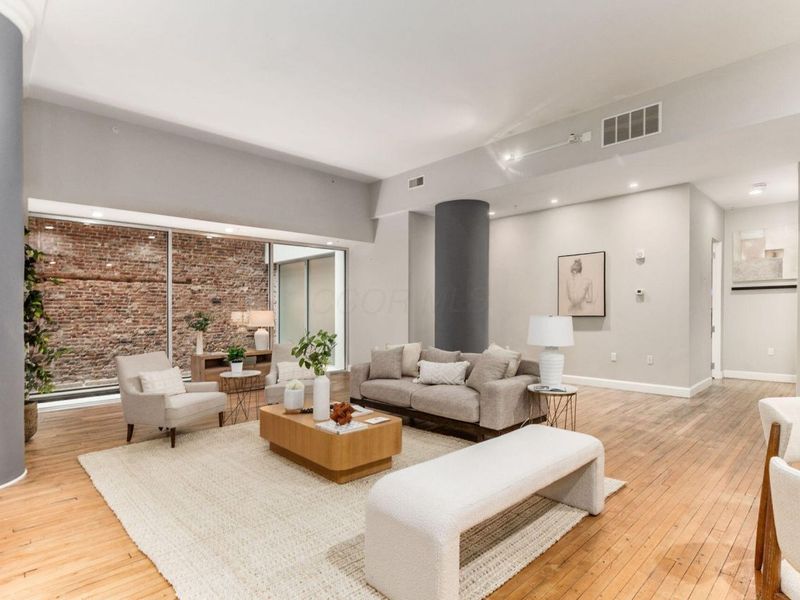 106 N High Street, Unit 302, Columbus, OH 43215 Photo 7