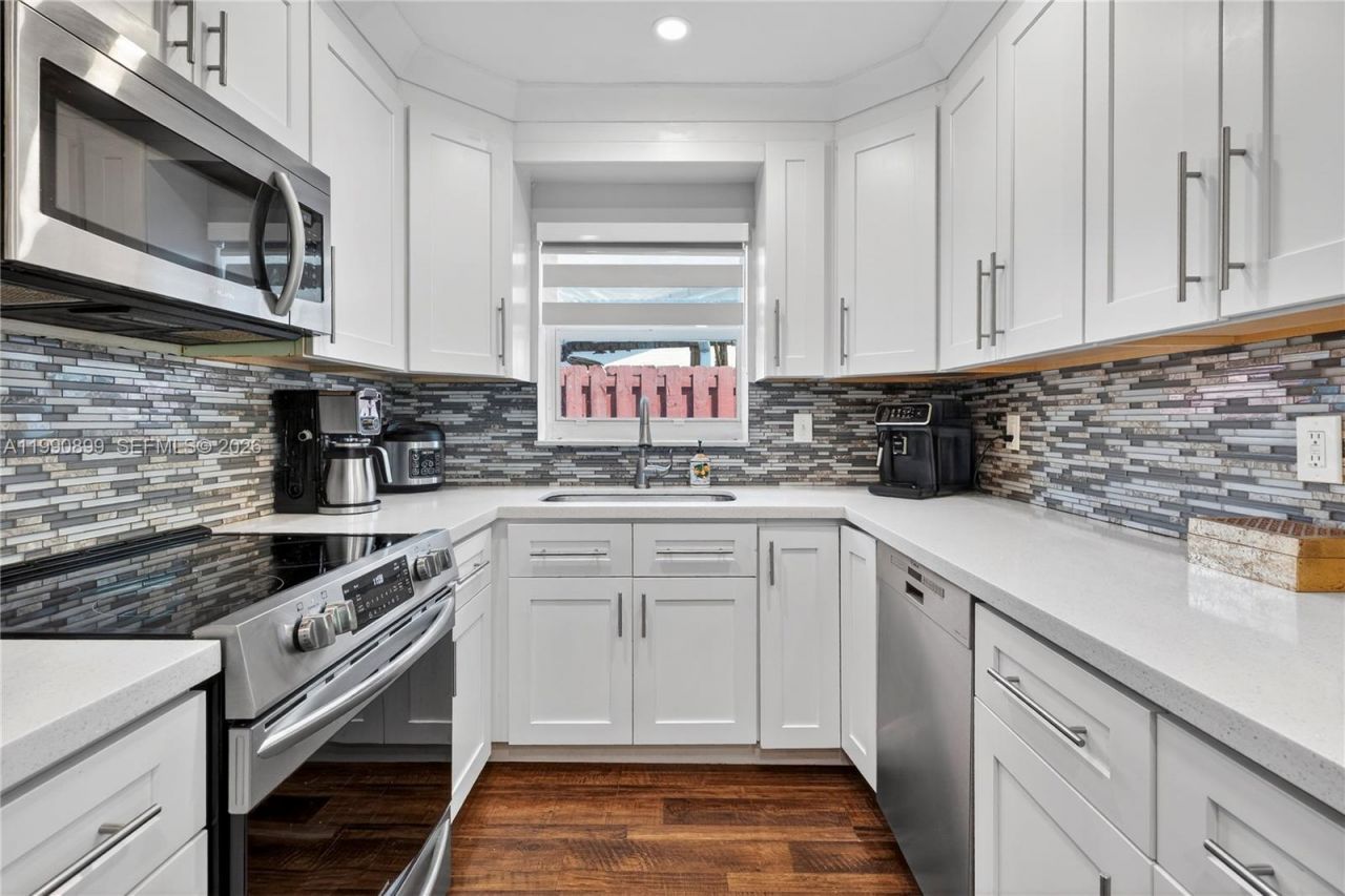 3851 NW 78th Ln , Coral Springs, FL 33065 Photo