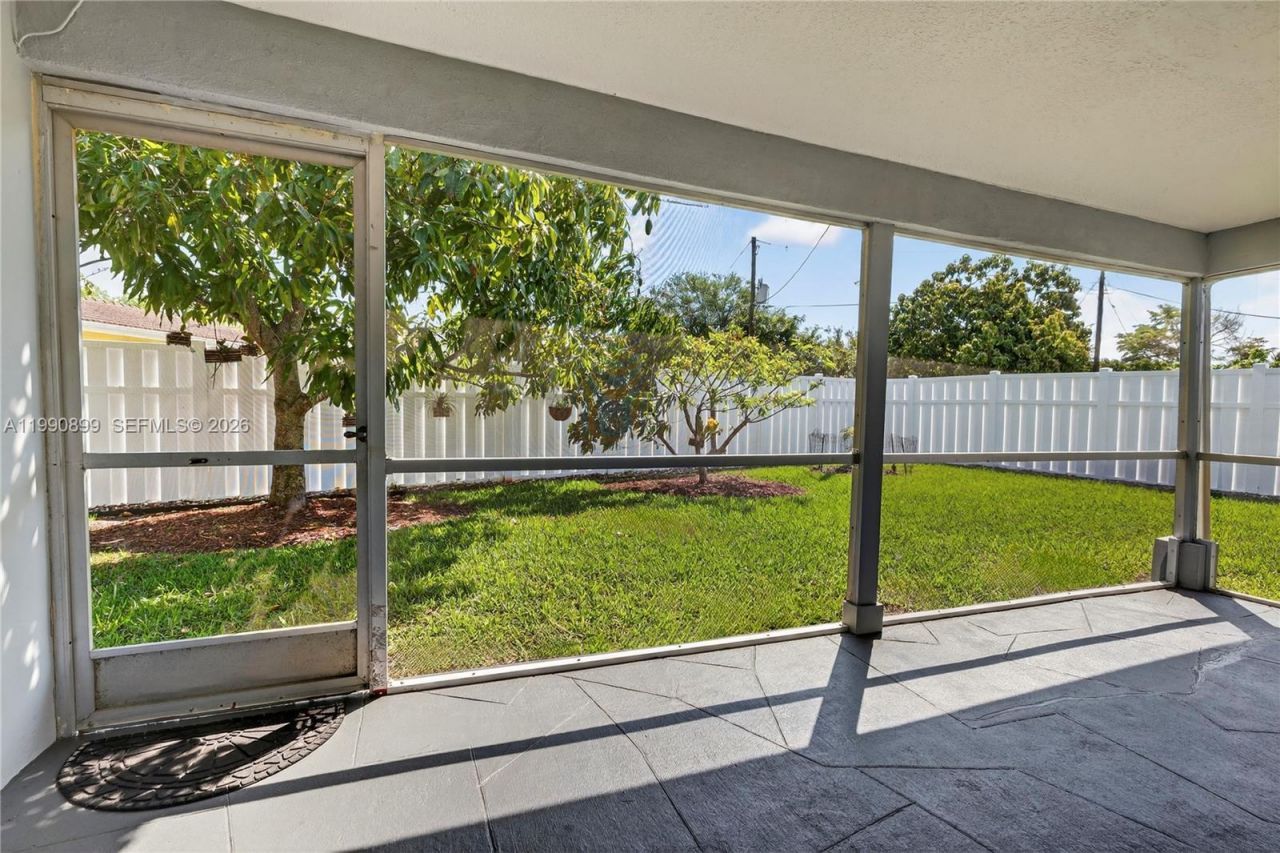 3851 NW 78th Ln , Coral Springs, FL 33065 Photo