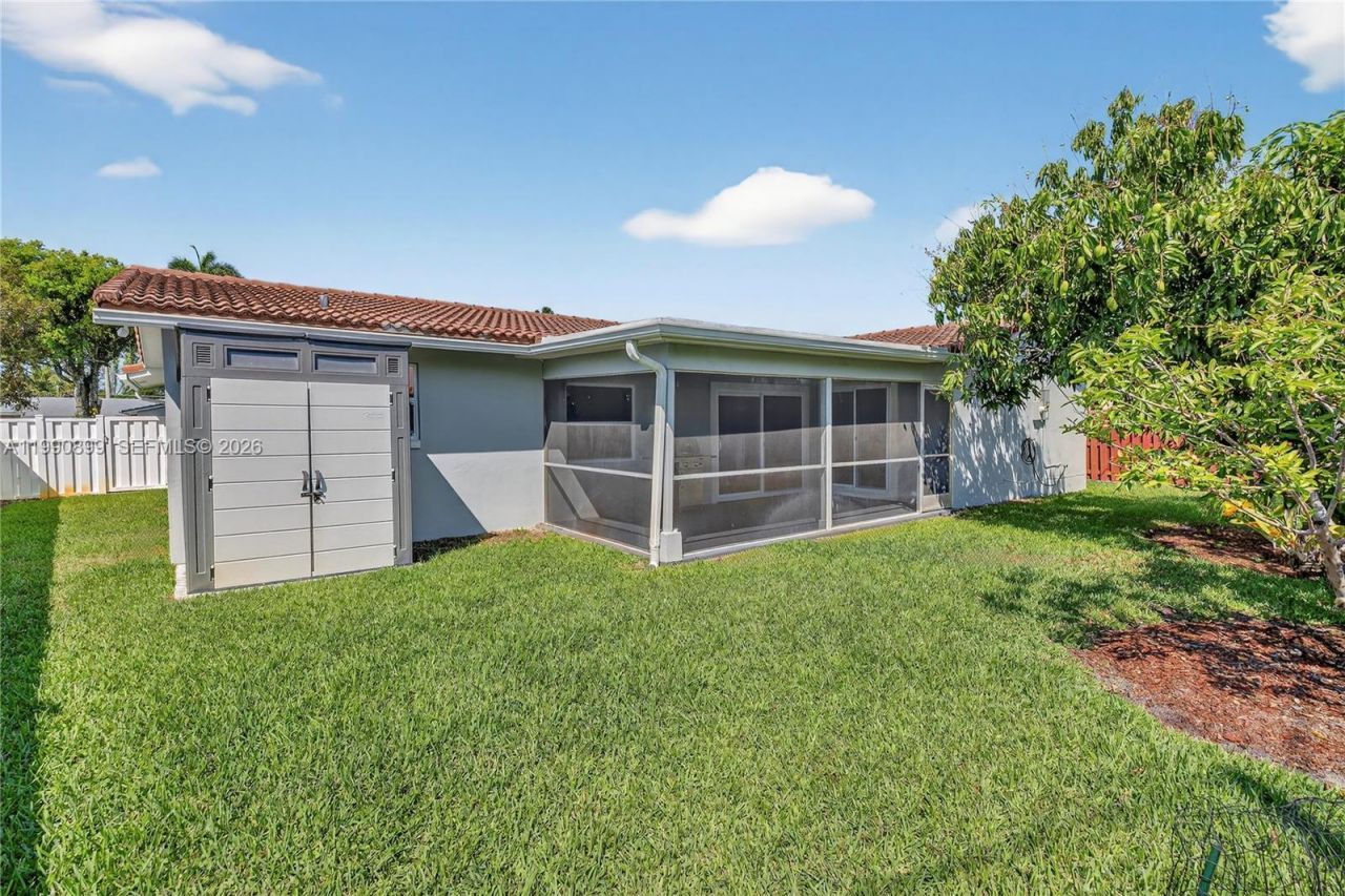 3851 NW 78th Ln , Coral Springs, FL 33065 Photo