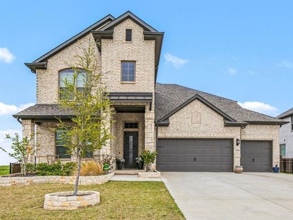 4204 Hacienda Parkway, Joshua, TX 76058