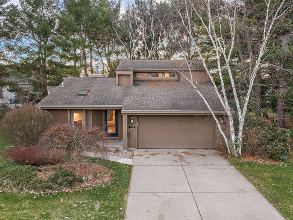 7524 Turnberry Court, Portage, MI 49024