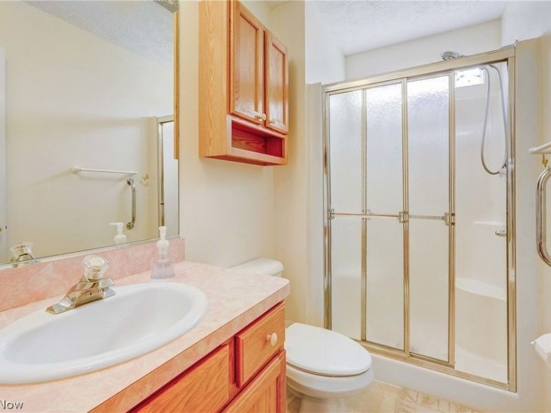 6041 Creekside Drive, Parma Heights, OH 44130 Photo 28