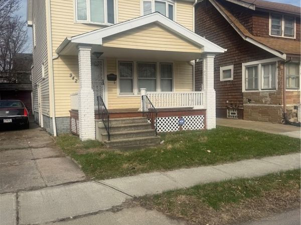 942 E 130th Street, Cleveland, OH 44108