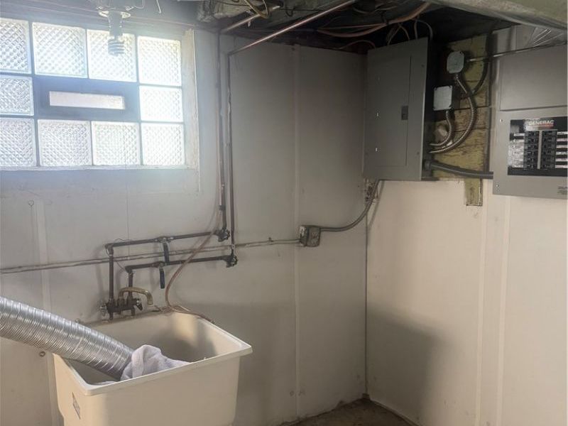 942 E 130th Street, Cleveland, OH 44108 Photo 15