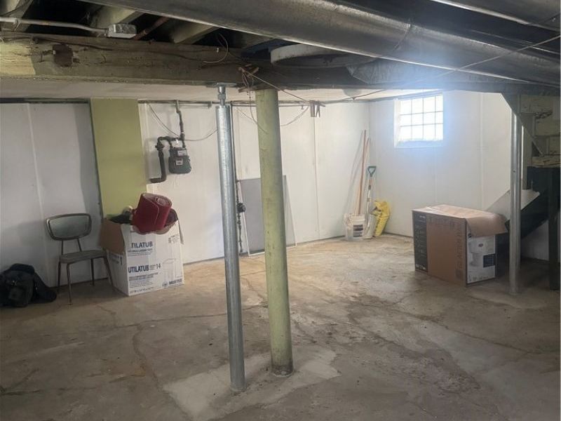 942 E 130th Street, Cleveland, OH 44108 Photo 20