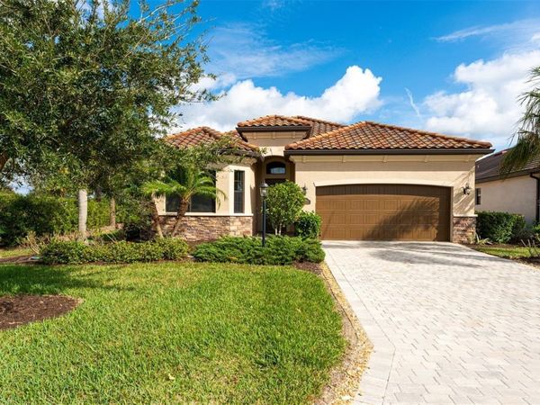 5803 CESSNA RUN , BRADENTON, FL 34211