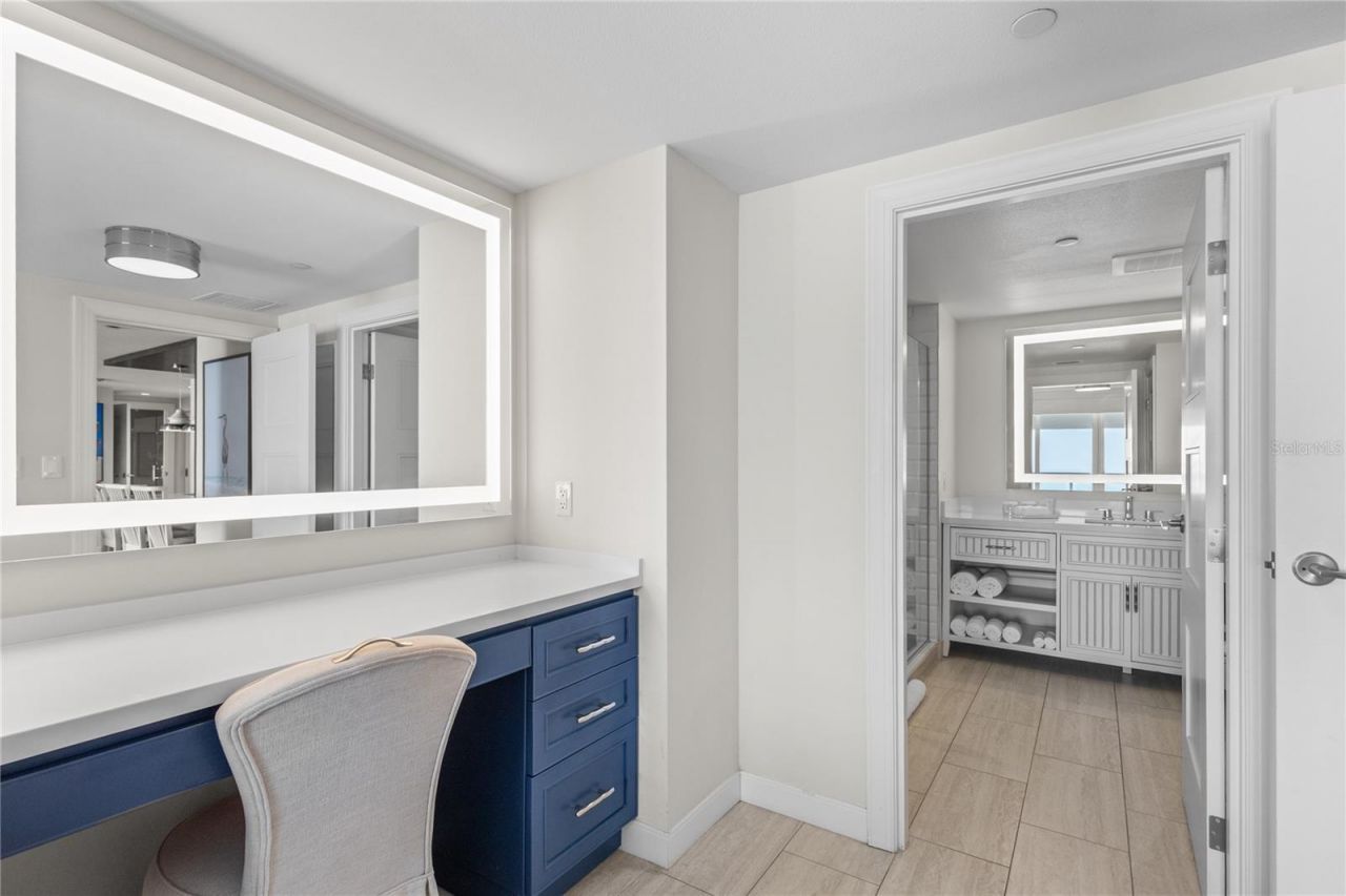 230 Sands Point Road, Unit 3703, Longboat Key, FL 34228 Photo