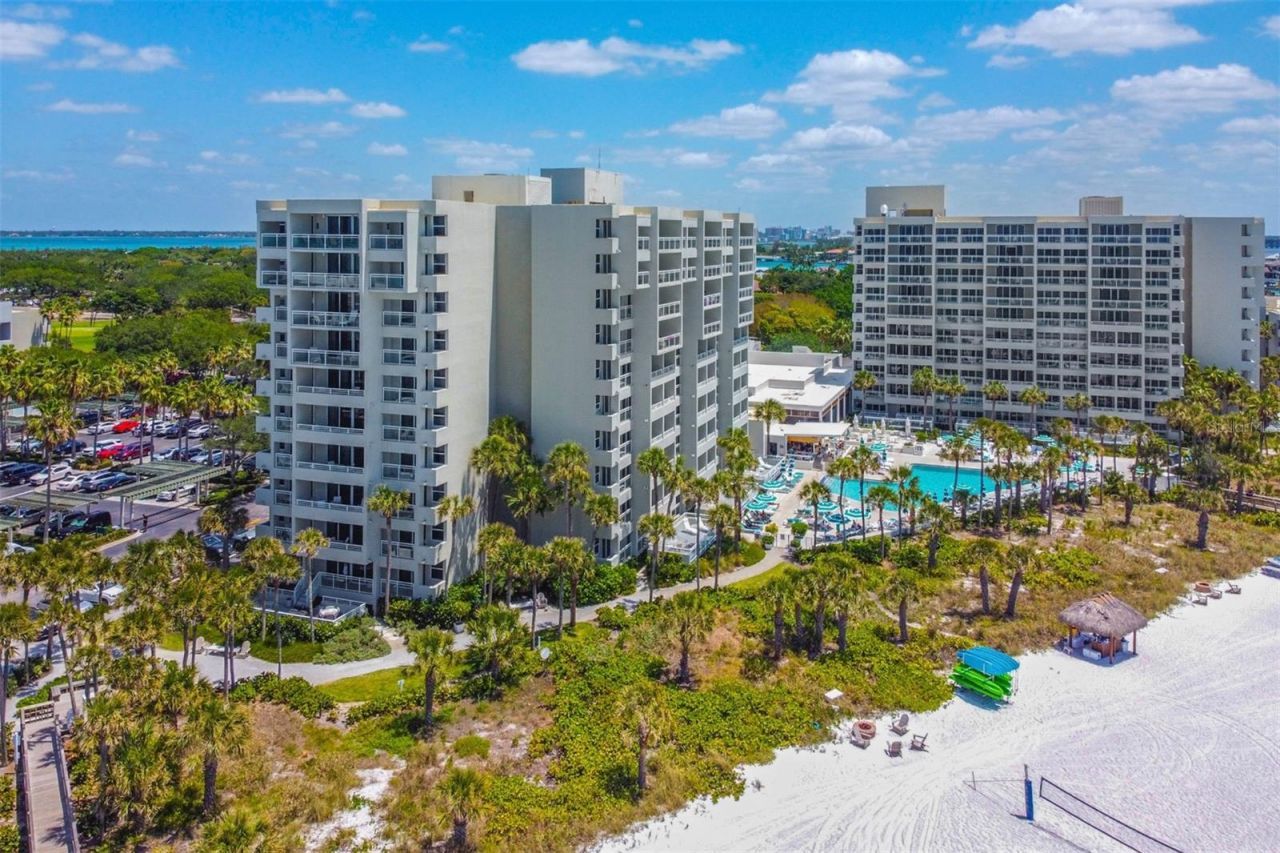 230 Sands Point Road, Unit 3703, Longboat Key, FL 34228 Photo