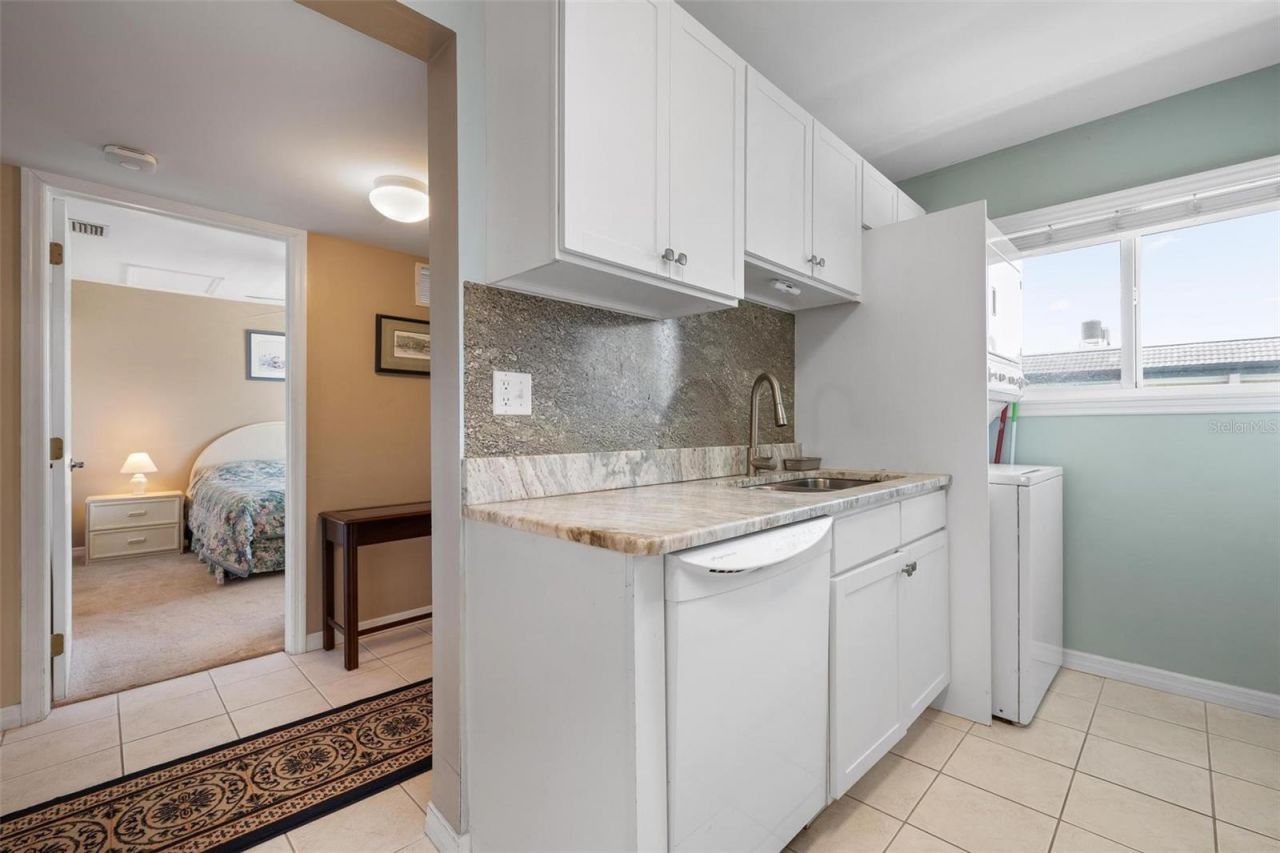 150 Harborside Avenue , Unit 303, Punta Gorda, FL 33950 Photo