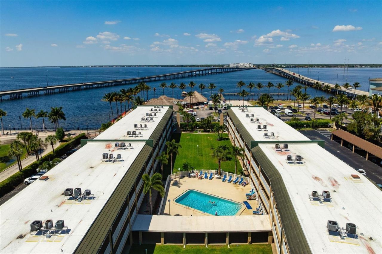 150 Harborside Avenue , Unit 303, Punta Gorda, FL 33950 Photo