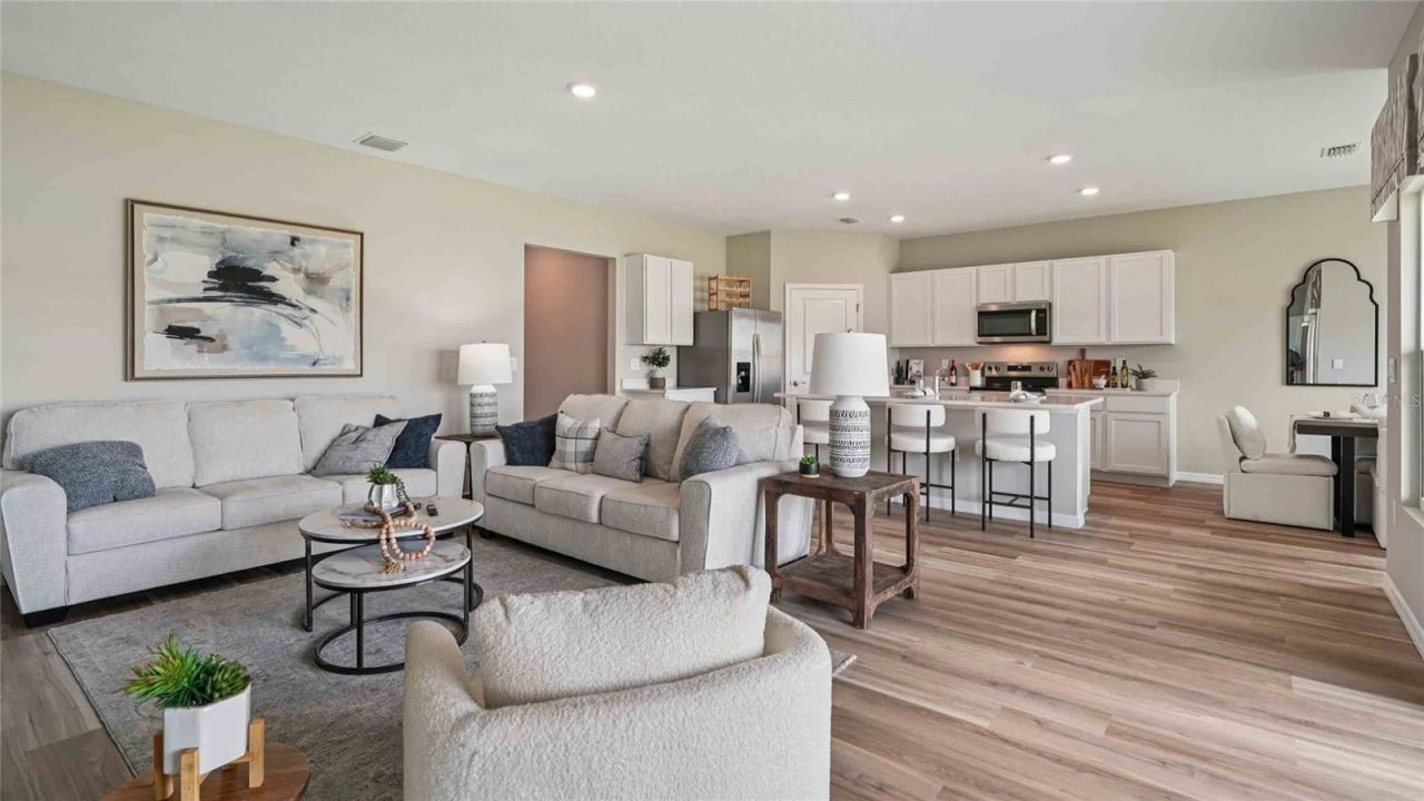 24267 NW 13th Boulevard , Newberry, FL 32669 Photo