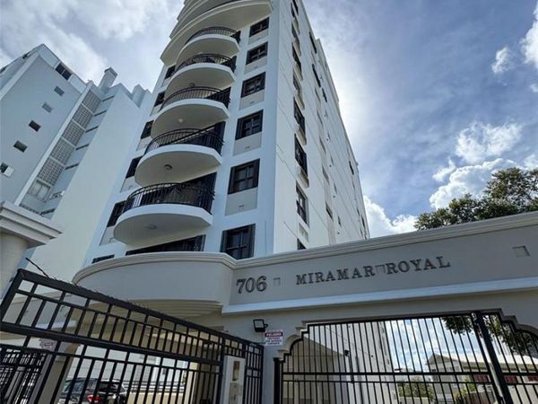 706 ROOSEVELT AV. PH-9 , Unit 901N, SAN JUAN, PR 00907