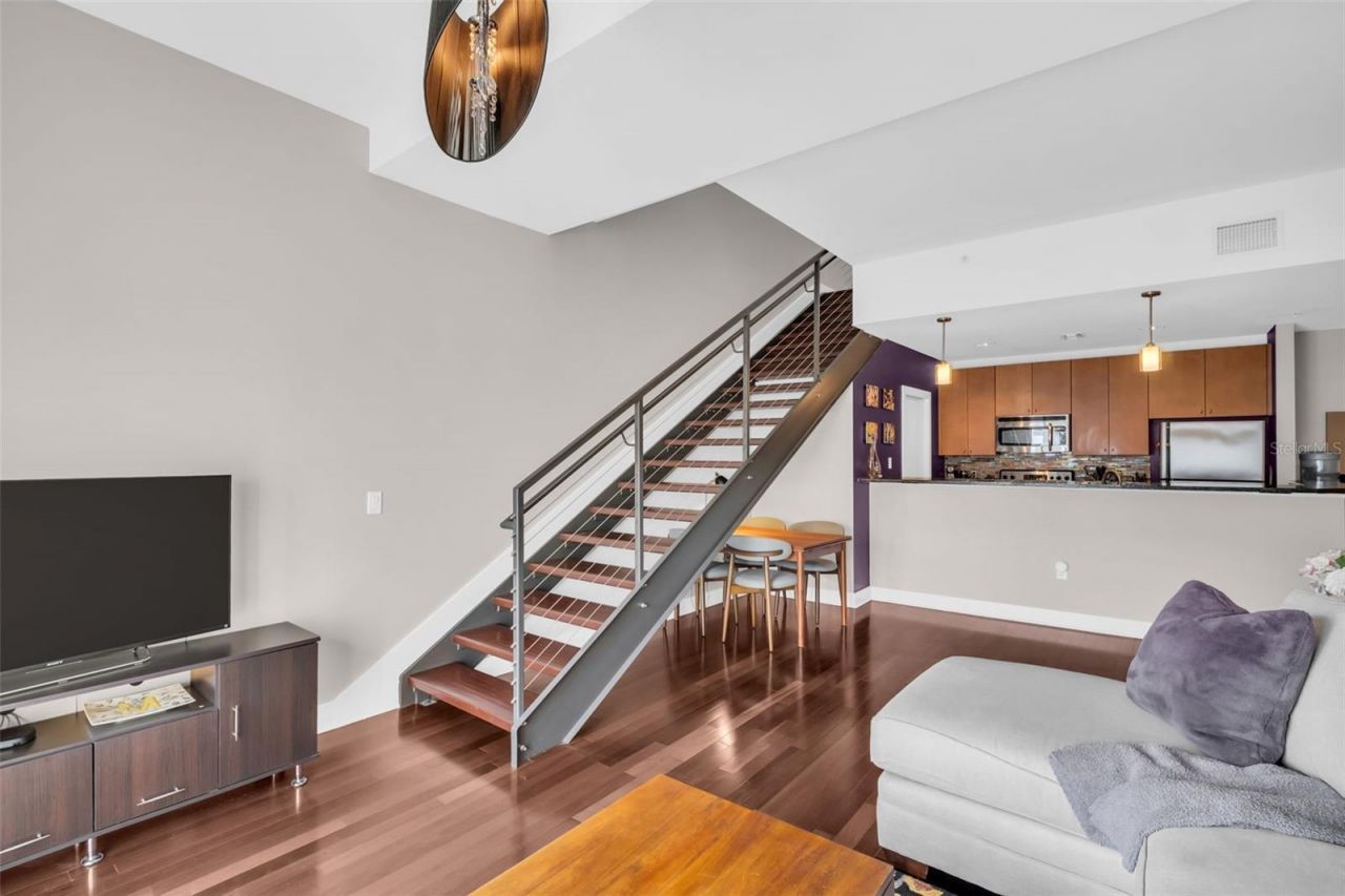 1010 Central Avenue, Unit 417, Saint Petersburg, FL 33705 Photo