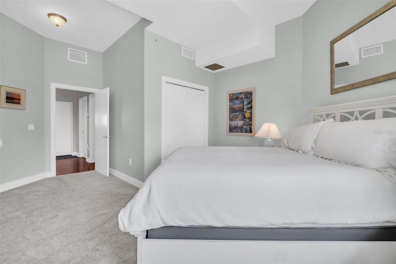 1010 Central Avenue, Unit 417, Saint Petersburg, FL 33705 Photo