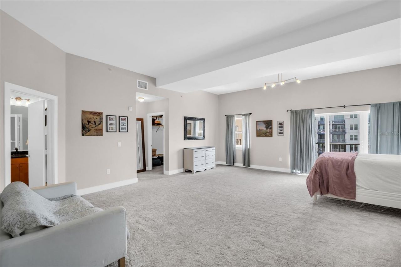 1010 Central Avenue, Unit 417, Saint Petersburg, FL 33705 Photo