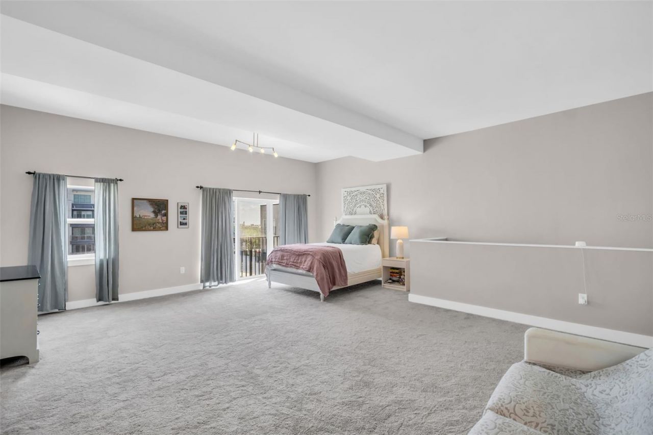 1010 Central Avenue, Unit 417, Saint Petersburg, FL 33705 Photo