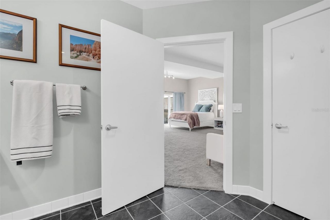 1010 Central Avenue, Unit 417, Saint Petersburg, FL 33705 Photo